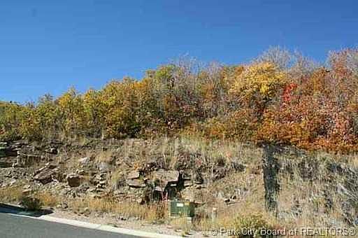 2nd image of 2888 W Deer Pointe Dr #96