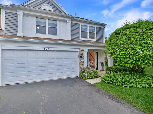 627 N Charter Hall Dr, Palatine, IL 60067