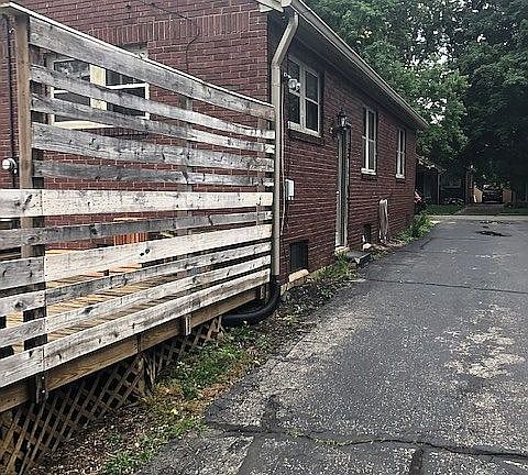 5th image of 5920 Indianola Ave