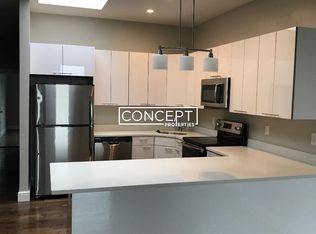 47 Bay State Rd APT 5, Boston, MA 02215