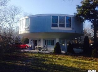 12 Warwick Rd, East Hampton, NY 11937