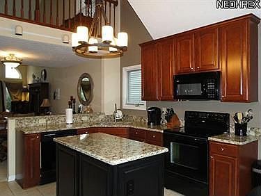 5th image of 22528 Christopher Ct