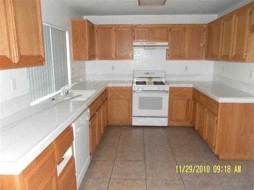 4th image of 4786 Camberley Ct