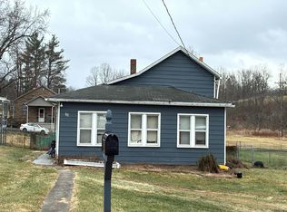 46 Green St, Frostburg, MD 21532