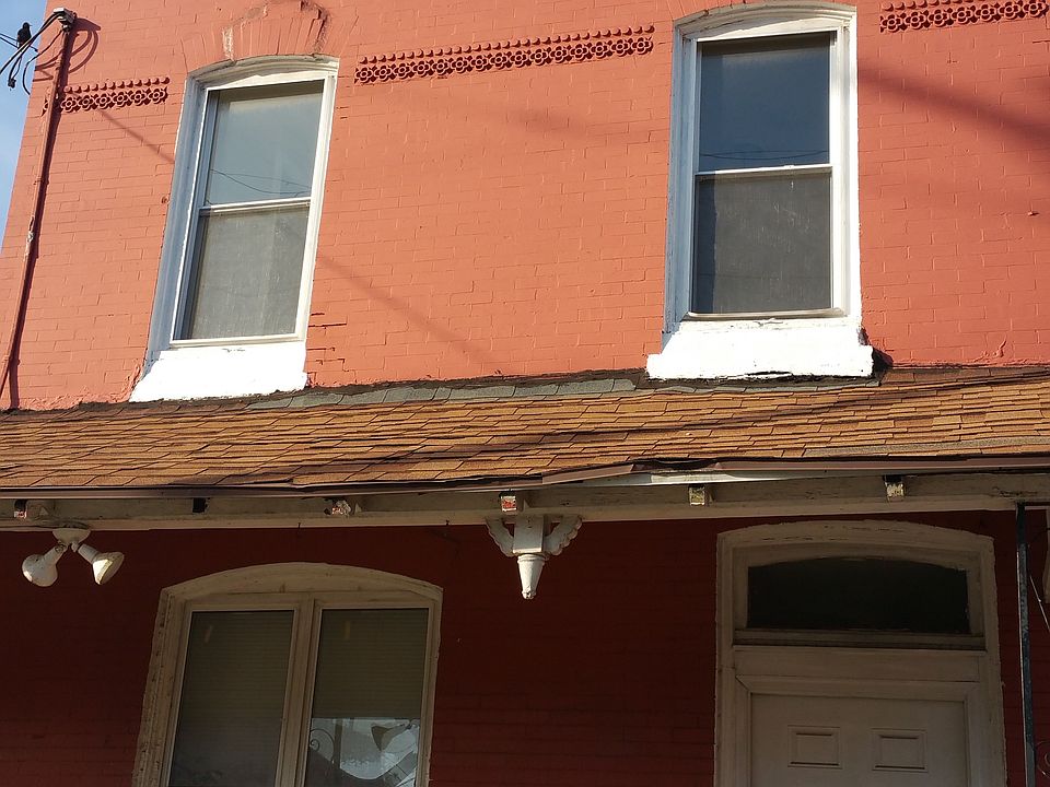 1st image of 919 Belmont Ave #2