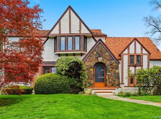 930 Grant Avenue, Pelham, NY 10803