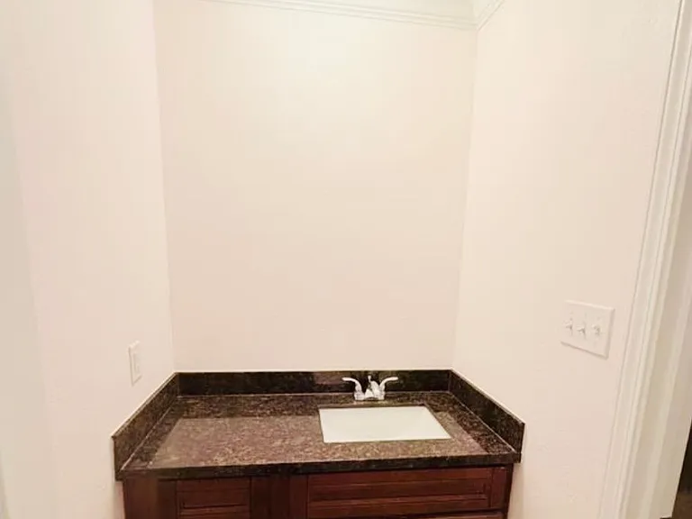 10048 El Scott Ave — Photo 29