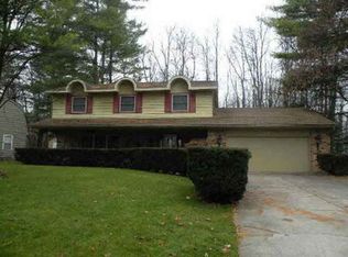 3289 Delevan Dr, Saginaw, MI 48603