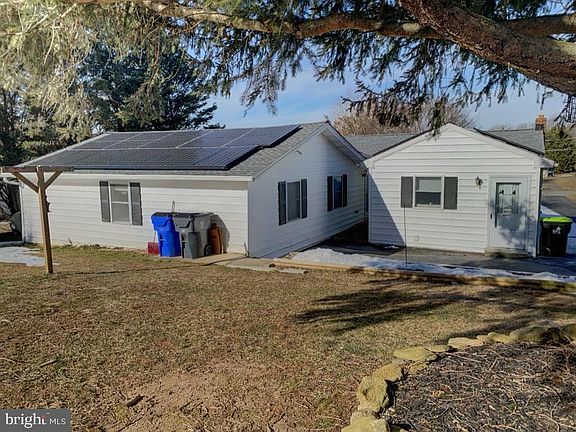 3rd image of 1670 Liberty Grove Rd