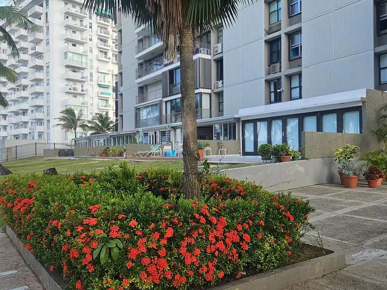 4745 Avenue Isla Verde #9L — Photo 35