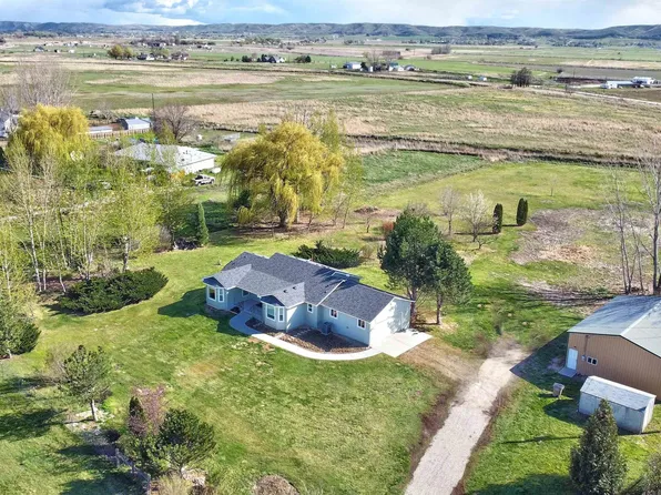 9451 W Highway 52, Emmett, ID 83617