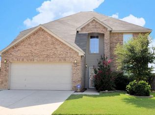 9517 Tomahawk Trl, Fort Worth, TX 76244