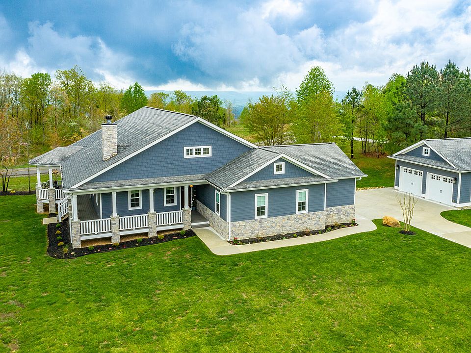1st image of 1830 River Bluffs Dr