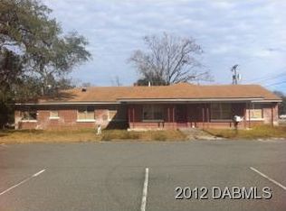 828 George W Engram Blvd, Daytona Beach, FL 32114