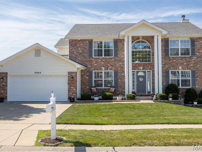 5945 Cardinal Creek Dr, Saint Louis, MO, 63129