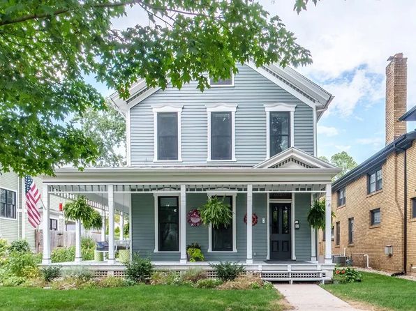 1020 W Wayne St APT 201