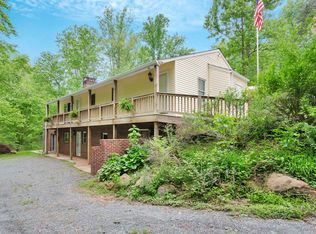 103 Mountain View Dr, Charlottesville, VA 22903