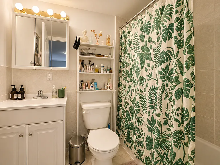 52 W 14th St #5A — Photo 6