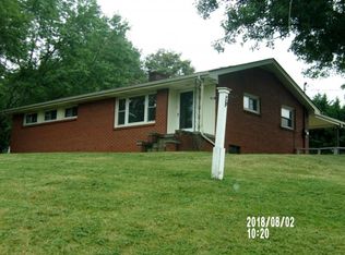 3117 Bloomingdale Rd, Kingsport, TN 37660