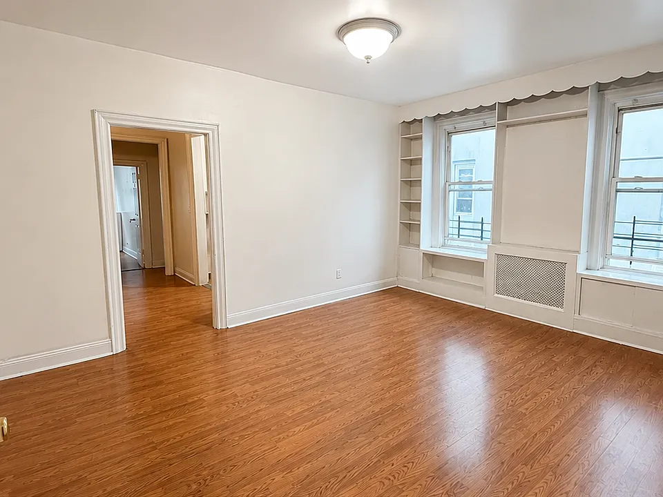 1170 Grant Ave #2