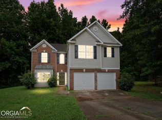 396 Jasmine Dr, Locust Grove, GA 30248