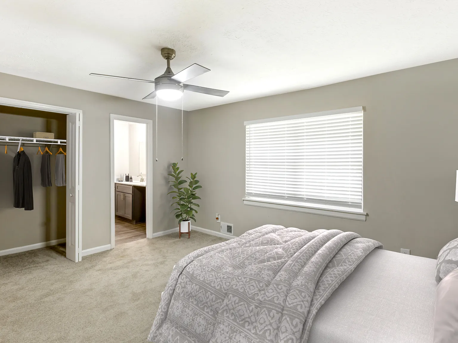 Centennial Ridge — Photo 4