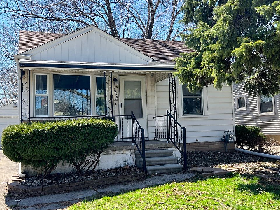 1st image of 1839 College Ave