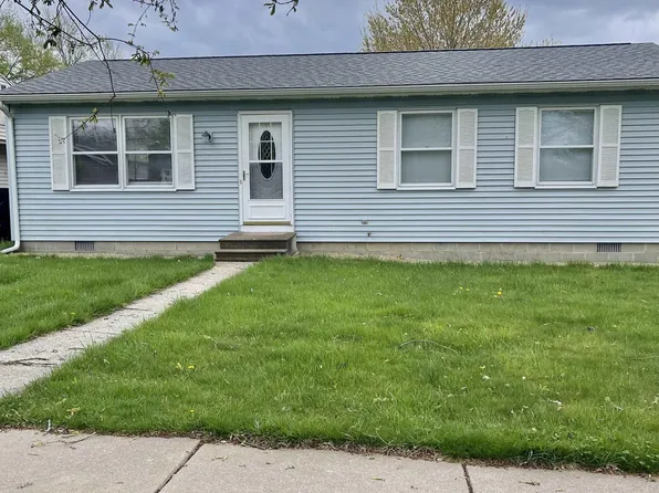 717 Oakhill Ave, Plymouth, IN 46563