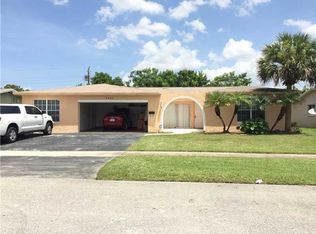 7081 NW 21st Ct, Sunrise, FL 33313