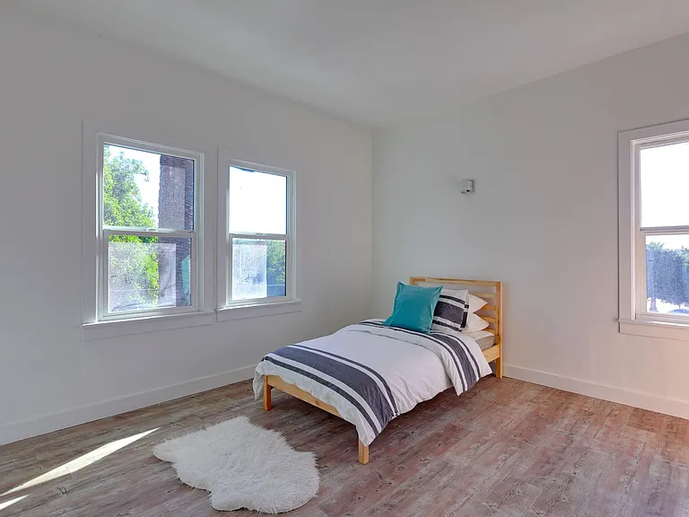 4108 Marathon St — Photo 54