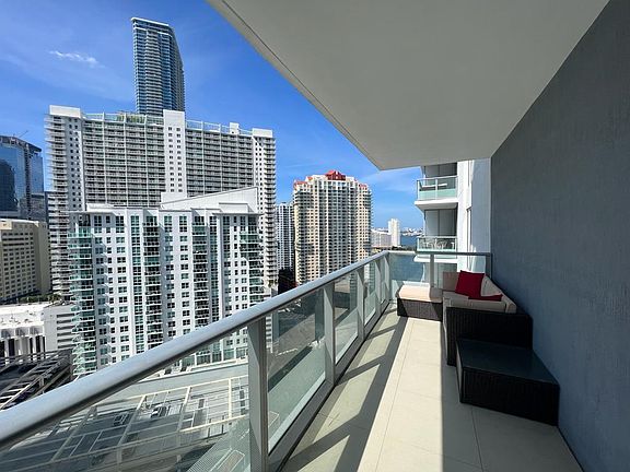 2nd image of 1300 Brickell Bay Dr APT 2200