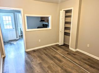146 S Burlington St, Gloucester City, NJ 08030