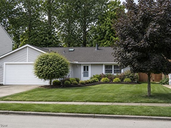 2nd image of 38158 Strumbly Pl