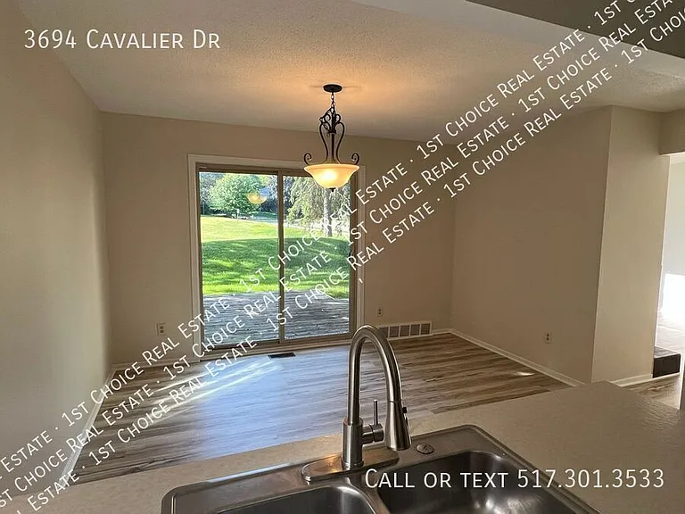 3694 Cavalier Dr — Photo 10