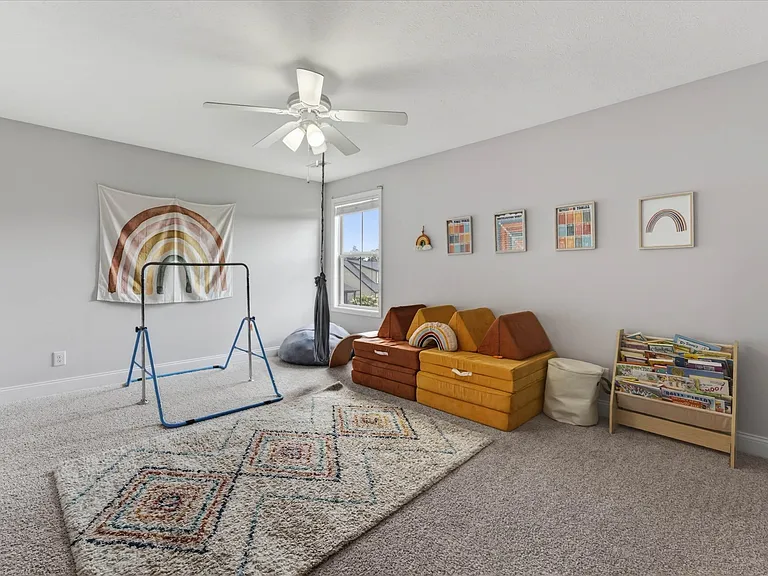 1200 Eagles Nest Ln — Photo 26