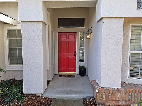 3rd image of 259 Luna Cir
