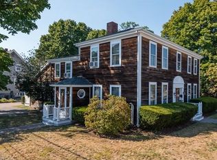 220 E Squantum St, Quincy, MA 02171
