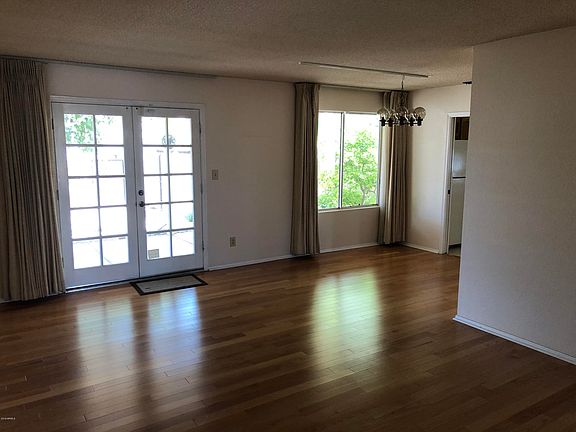 4th image of 1528 E Chilton Dr