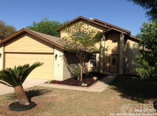 8315 Echo Willow Dr, San Antonio, TX 78250