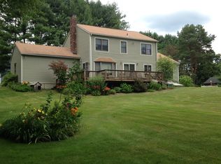12 Barnhill Rd, Woodbury, CT 06798
