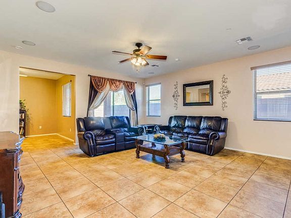 4th image of 8323 N Willow View Dr