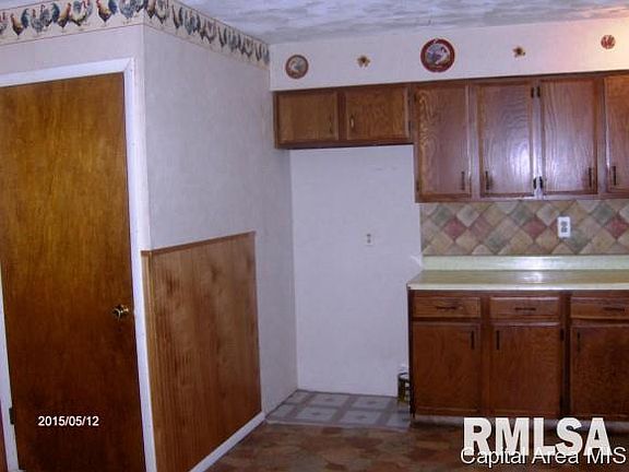 5th image of 177 N Westview Dr