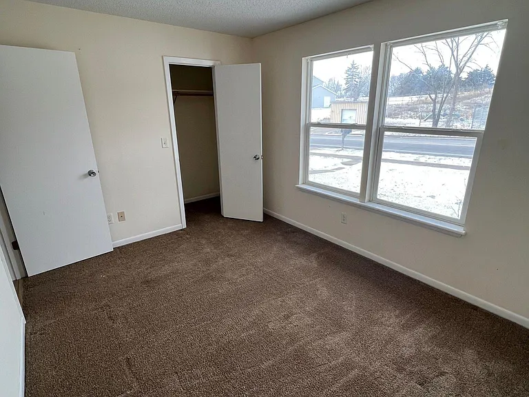 1810 Creasy Springs Rd — Photo 11