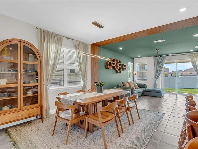 2019 Sunshine Peak Dr — Photo 6