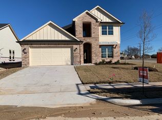 921 Blackbird Dr, Sherman, TX 75092