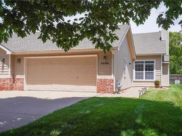5200 Congressional Pl, Lawrence, KS 66049