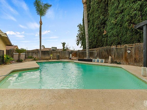 4th image of 3804 Ironwood Way