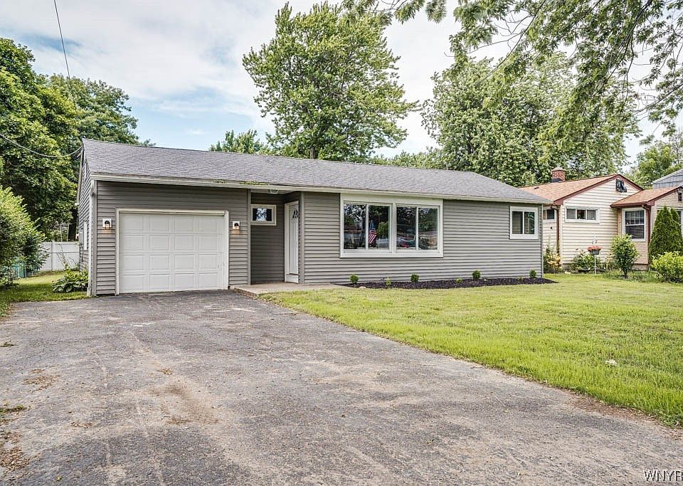 4684 Lake Shore Rd, Hamburg, NY 14075 Zillow