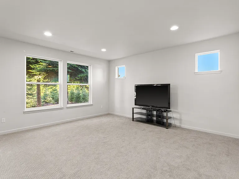 24949 SW Baker Rd — Photo 20