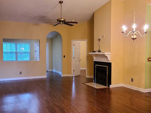 4th image of 312 Bowen Pl